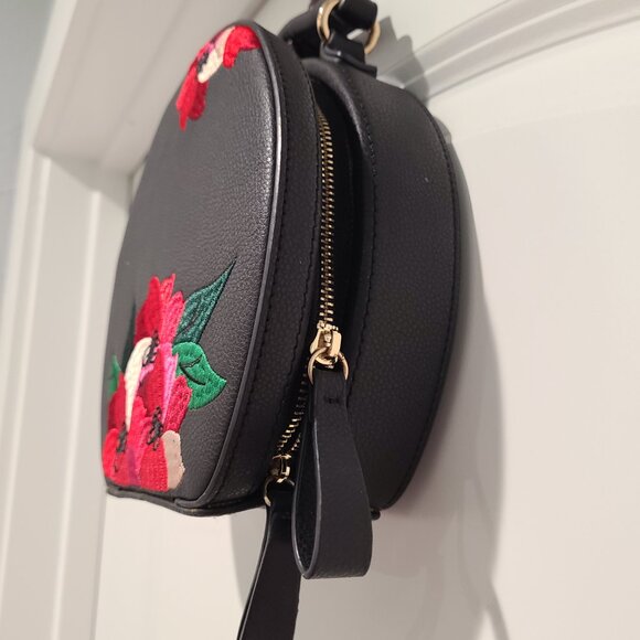 Zara | Round Frame Handbag - single handle | Black w/ Embroidered Roses - Picture 2 of 5